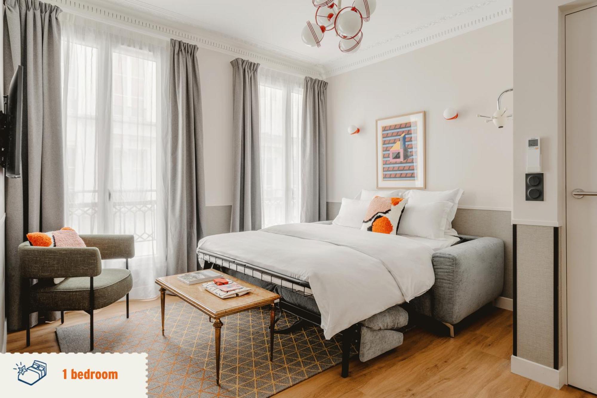 Edgar Suites Saint-Lazare - Amsterdam ปารีส ภายนอก รูปภาพ