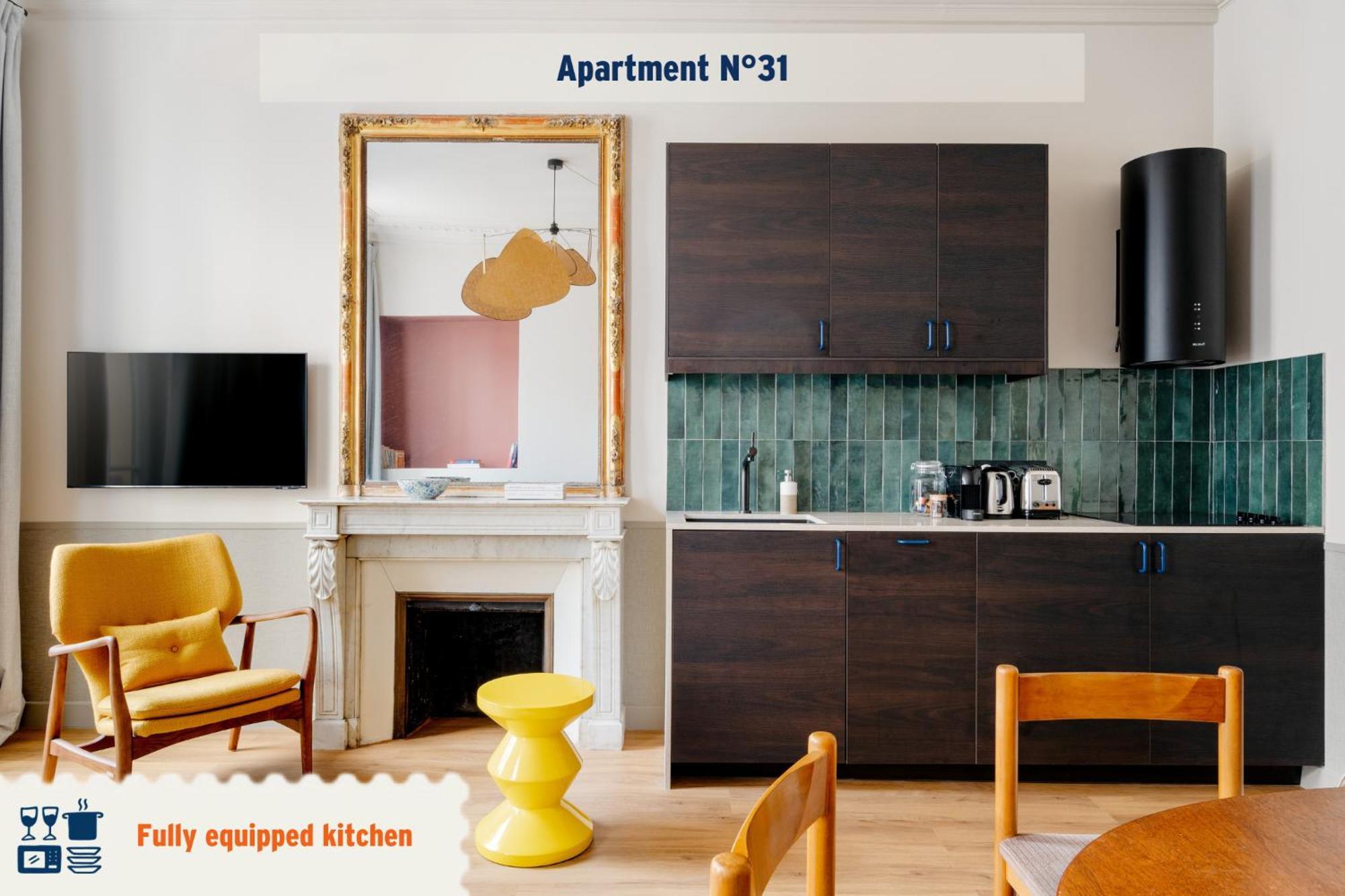 Edgar Suites Saint-Lazare - Amsterdam ปารีส ภายนอก รูปภาพ